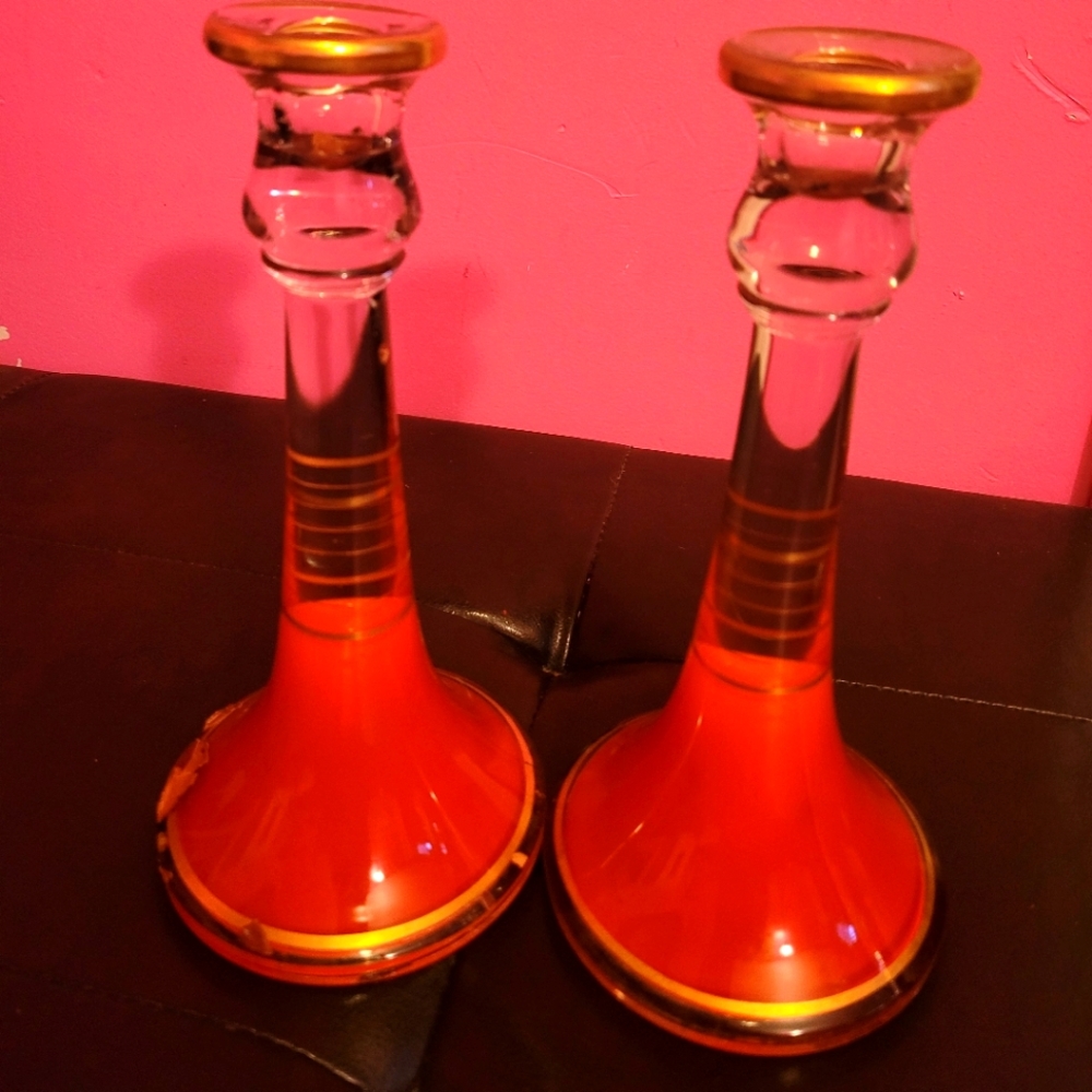 been in my family  for a while they are real Crystal they are new.